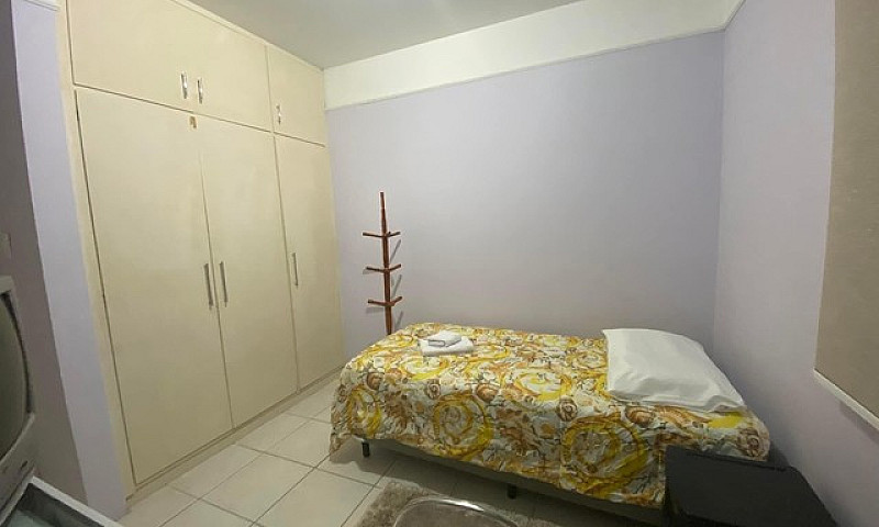 Quarto Para Mulheres...