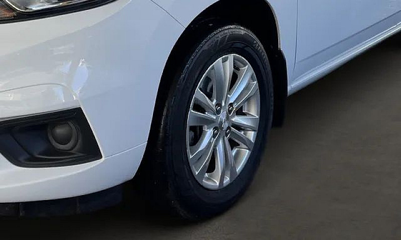 Chevrolet Spin Lt 5S...