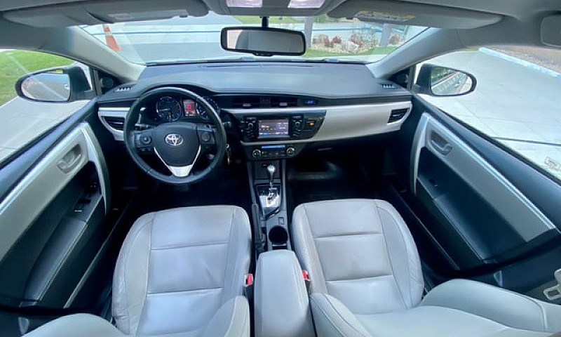 Toyota Corolla Xei 2...