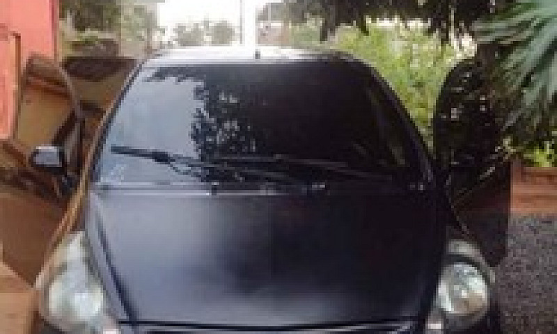 Honda Fit 2005...