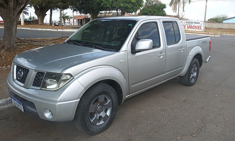 Vendo Nissan Frontie...