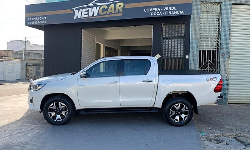 Hilux Srx 2020 Branc...