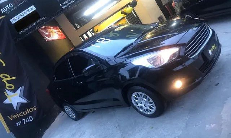 Ka+ Sedan 1.0 Se Plu...