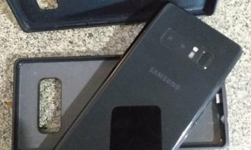 Vendo Note 8...