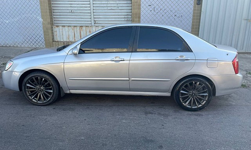 Kia Cerato 2006 Segu...