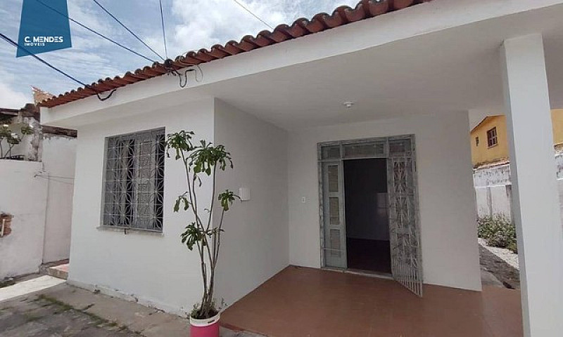 Casa Com 2 Dormitóri...