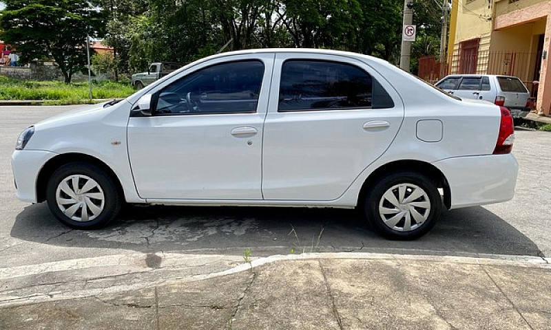 Etios 1.5 Único Dono...