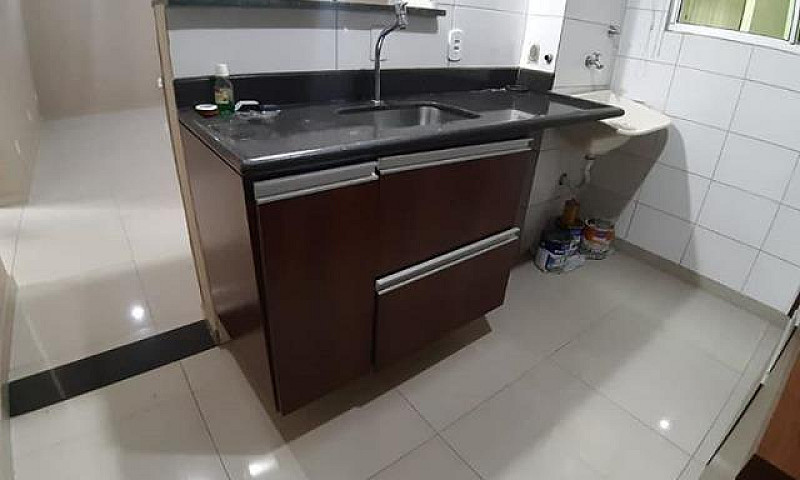 Apartamento Com Móve...