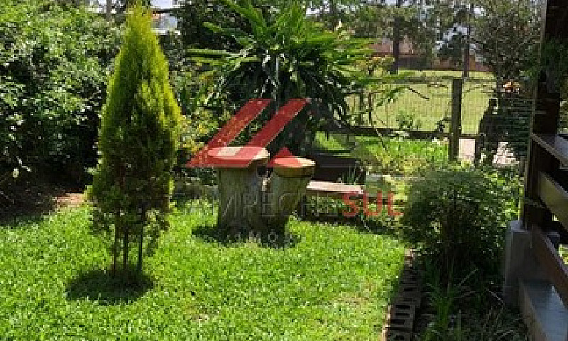 Casa Residencial Em ...