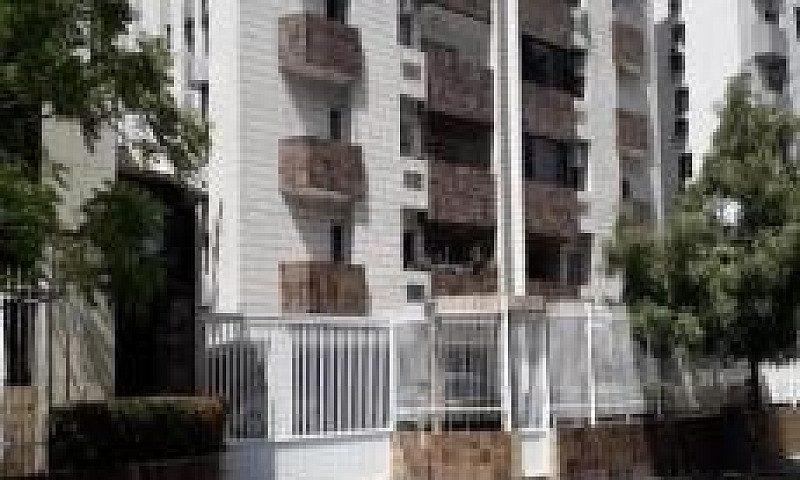 Apt Na Padre Carapuc...