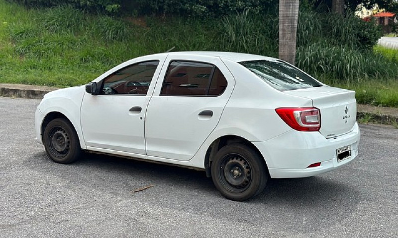 Renault Logan 1.0 20...