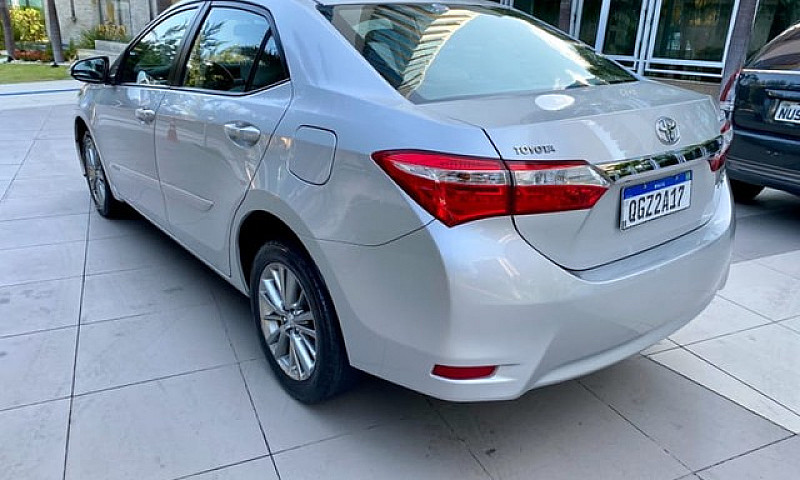 Toyota Corolla Xei 2...