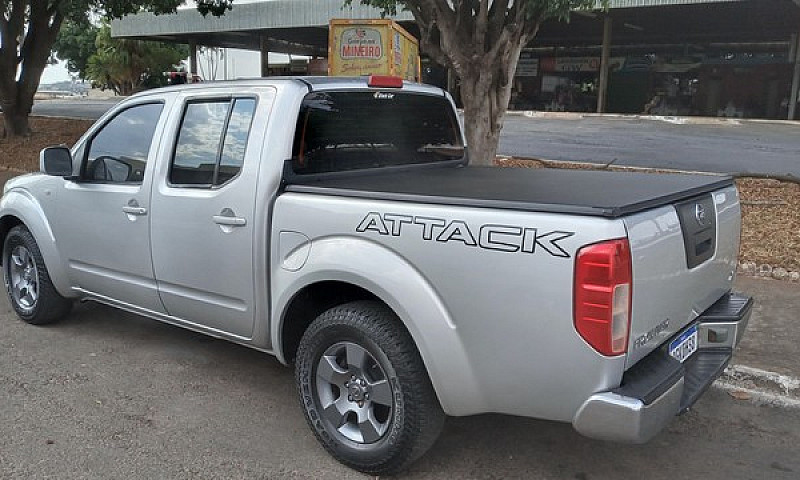 Vendo Nissan Frontie...