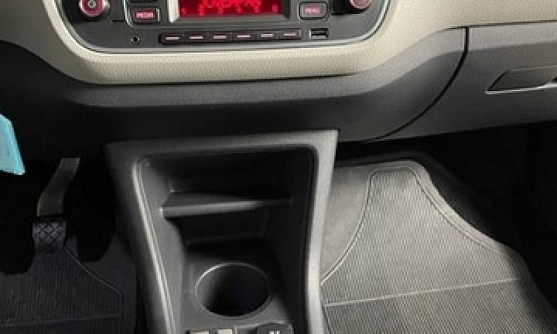 Volkswagen Up! Tsi M...