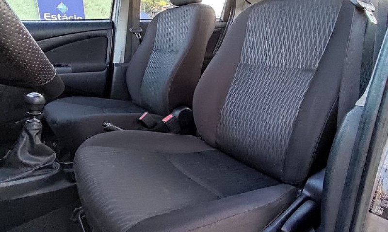 Etios Hb 1.3 X Mecân...