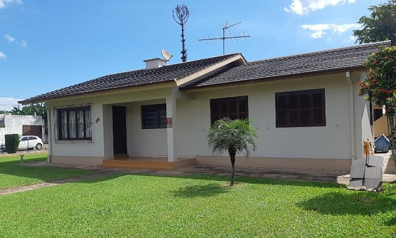Casa Com 3 Quartos ...