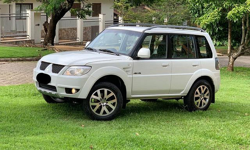 Mitsubishi Pajero Tr...