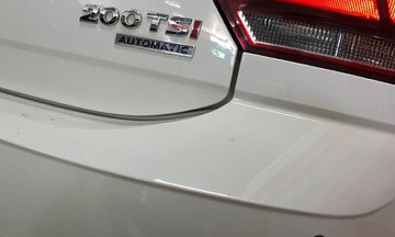 Volkswagen Polo 200 ...