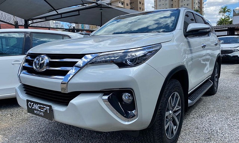 Toyota Hilux Swsrxa4...