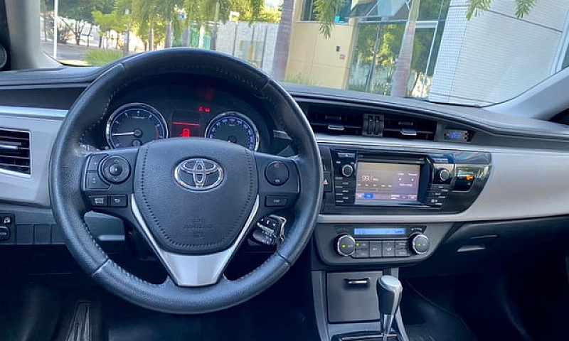 Toyota Corolla Xei 2...