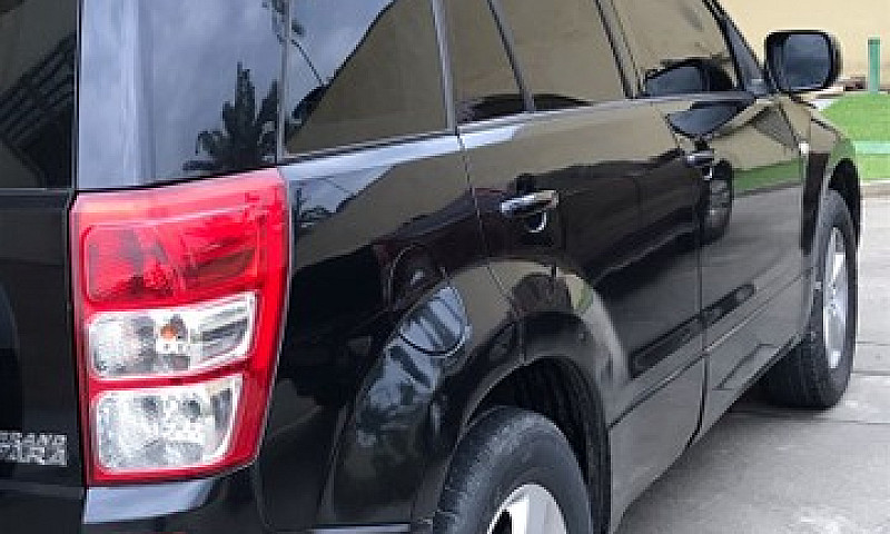 Carro Suzuki Grand V...