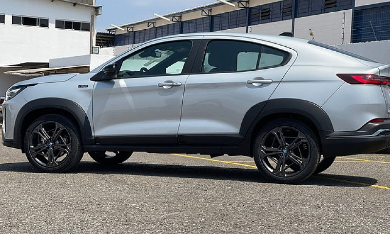 Fiat Fastback Limite...