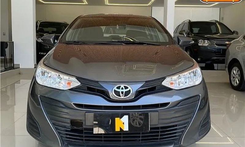Toyota Yaris Sedan 1...