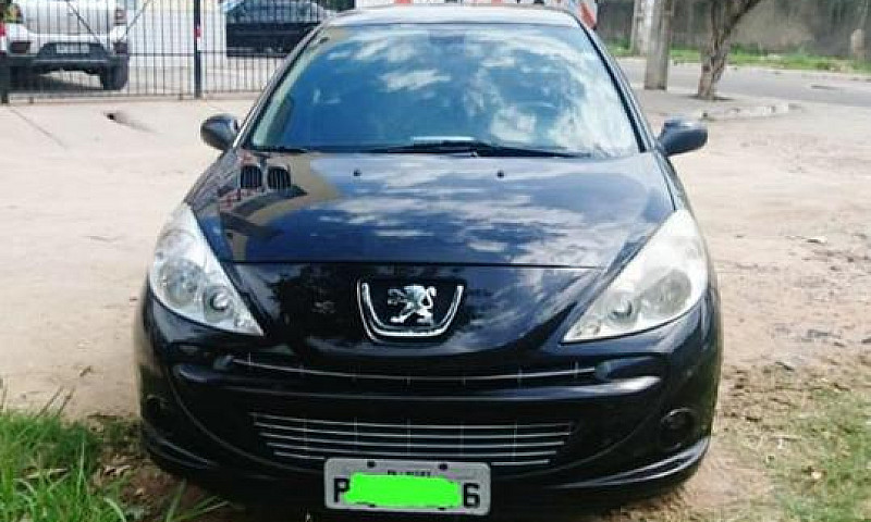 Peugeot 207 2013 1.4...