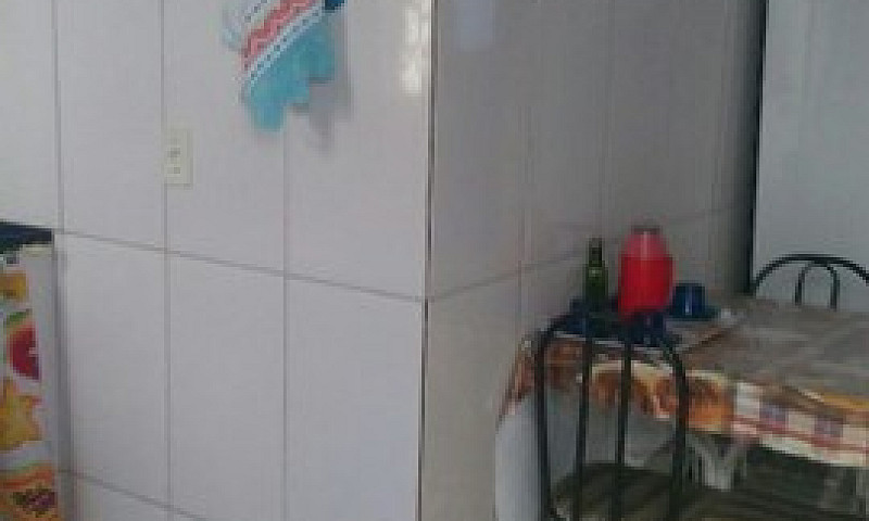 Sobrado Com 4 Moradi...