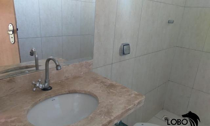 Goiânia - Casa Padrã...