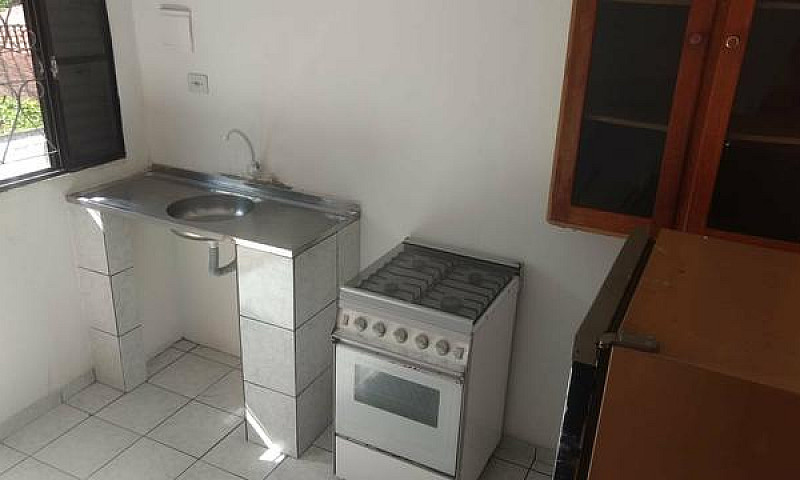 Kitnet Mobiliada Par...
