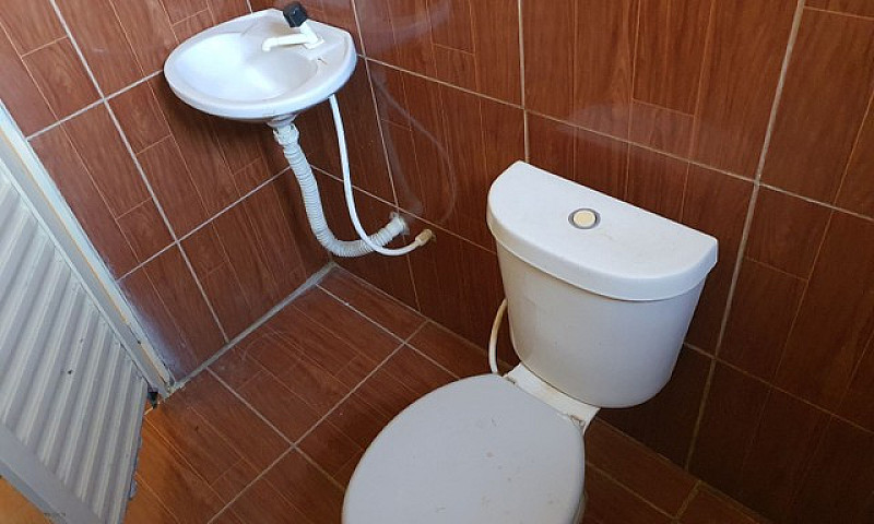 Aluga Barracão  Novo...