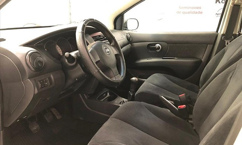 Nissan Livina 1.6 S ...