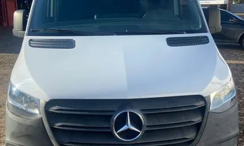 Mercedes Benz Sprint...
