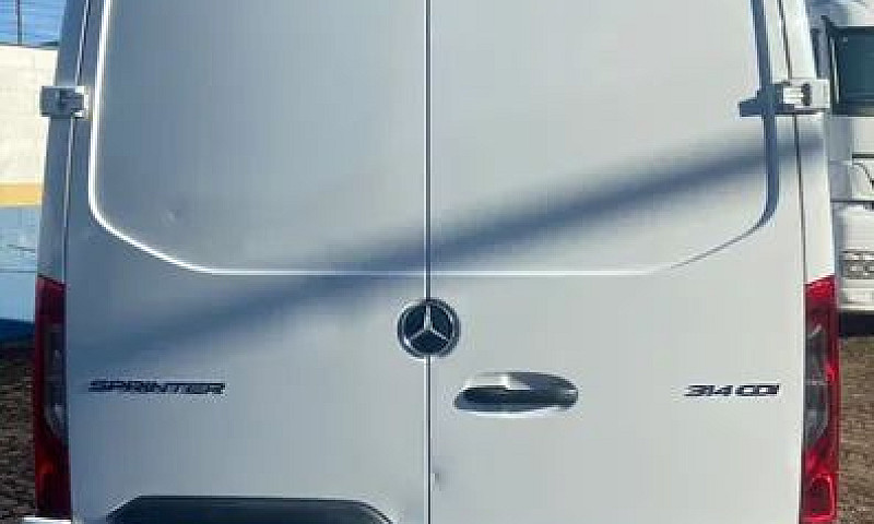 Mercedes Benz Sprint...