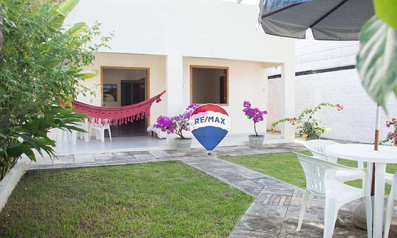 Vende Linda Casa Com...