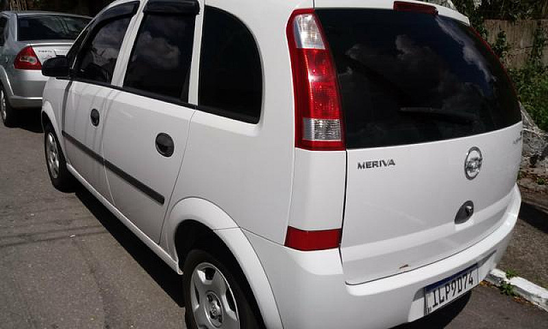 Meriva 1.8 Flex Comp...