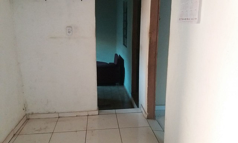 Alugo Barracão ...