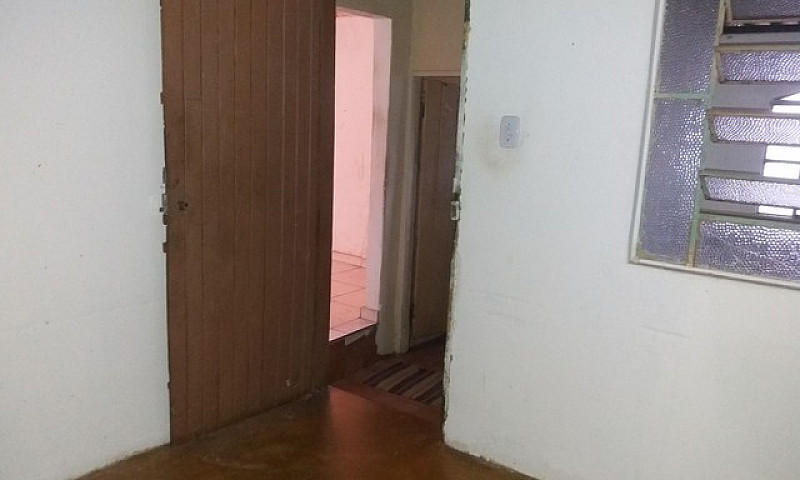 Alugo Barracão ...