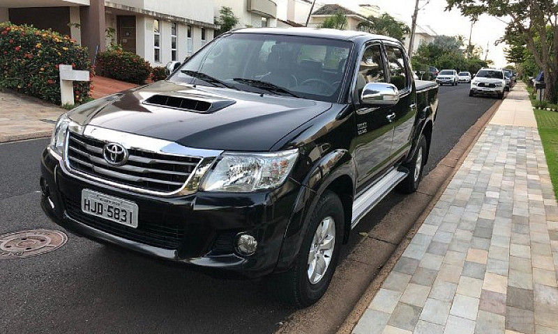 Toyota Hilux 2011/12...