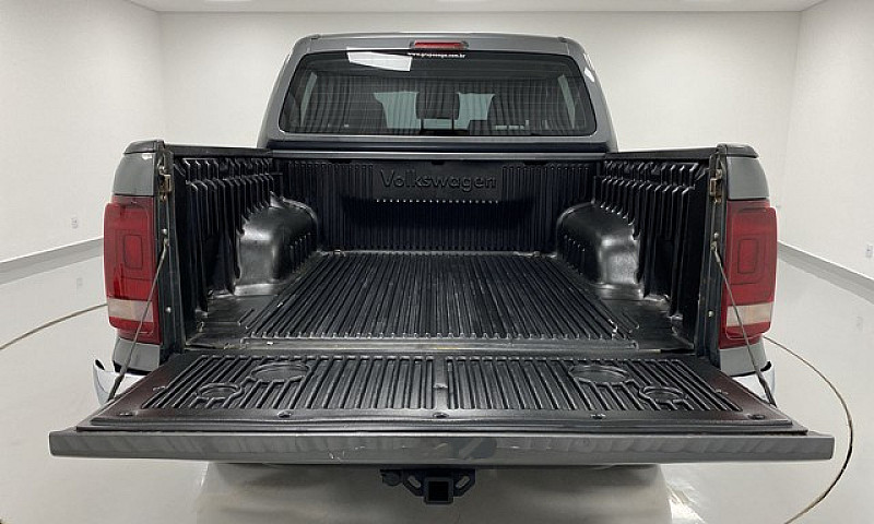 Volkswagen Amarok 3....