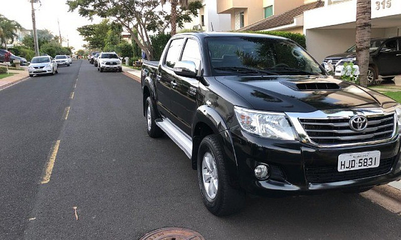 Toyota Hilux 2011/12...