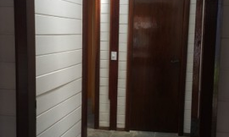 Alugo Casa Grande Em...