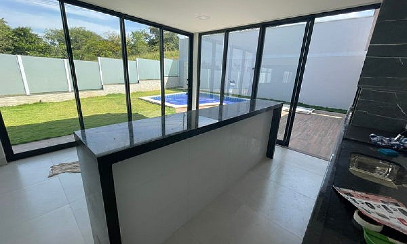 Casa Em Condomínio C...