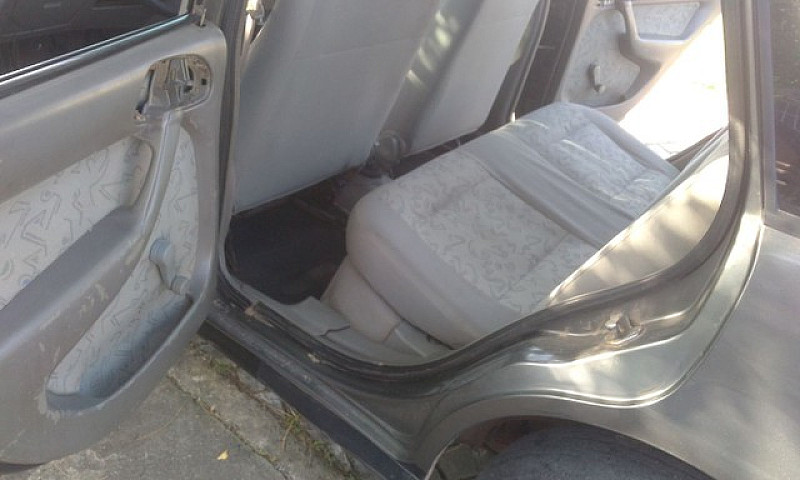 Gol Ano 2000 ...