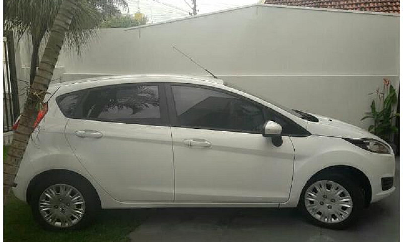 Vendo New Fiesta...
