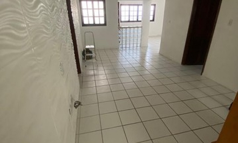 Alugo Casa 3/4 Na Ja...