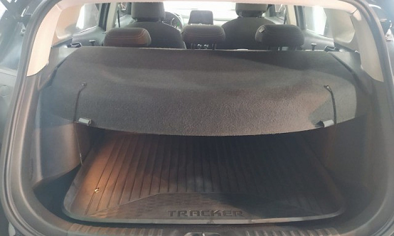 Chevrolet Tracker 1....
