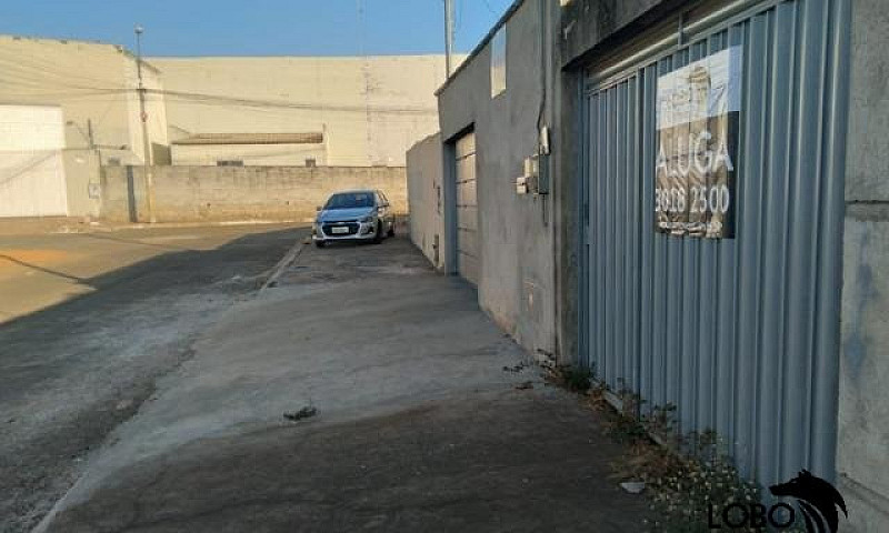 Goiânia - Casa Padrã...