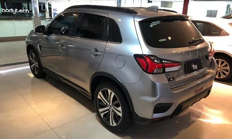 Mitsubishi Outlander...